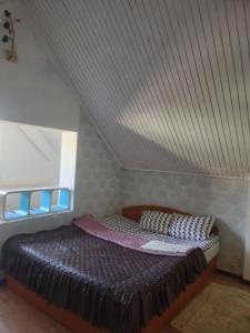 Сдам дом сруб посуточно у моря в Совиньоне с верандой