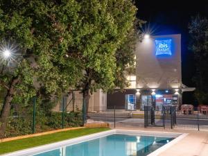 Hotels ibis budget Le Cannet des Maures : photos des chambres