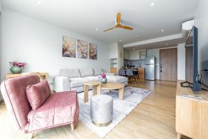 Beachside 1 bedroom apartment 200 meters to Bang Tao Beach Manage by OCEAN HUB