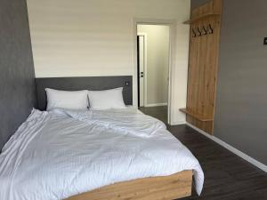 Hotel Hostel Перехрестя