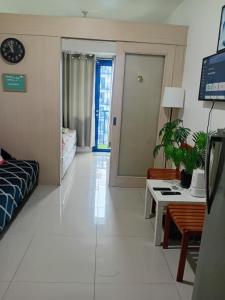 Sunrise Sea Residences Apart