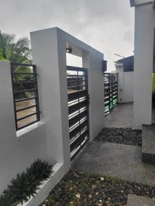 US 150 daily for furnished HOUSE and brand new CAR in Exclusive Neighborhood