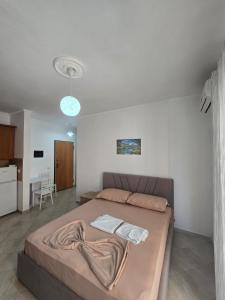 Beachfront Studio 5 by Vlora Office