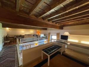 Loft di Charme con Travi Affrescate