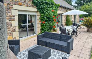 Maisons de vacances Nice Home In Plehedel : photos des chambres