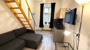 Jaracza Apart 3 by DreamAp