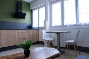 Appartements SAILIN - hyper-centre - T2 cosy et calme - REOUVERTURE aout 2025 apres renovation : photos des chambres