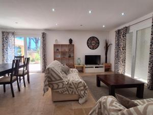 Villas Beautiful Villa with pool! : Villa 3 Chambres