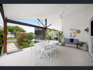 Maroochydore Waters Holiday Apartment