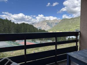 Appartements Appartement Montgenevre 6 pers, skis aux pieds, animaux acceptes, parking - FR-1-330D-70 : Appartement (6 Adultes)
