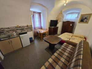 Fara Choustníkovo Hradiště