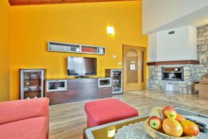 Villa Morena by Briskva