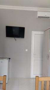 Ortachala Summer House