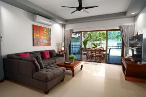 Montrachet Villa by G Estate