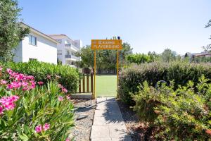 The Icon 001 - Superior 2BR Apartment with Pool & Gym, Mythical Seas - Protaras