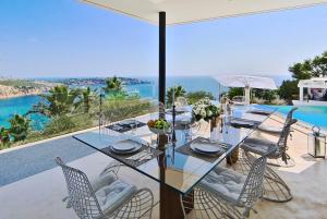Stylish Villa with Jacuzzi in Ibiza City, 1057