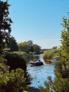 Riverfront Home - BEST LOCATION - SUP and Bike