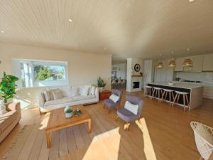 Plett Family Escape with Pool