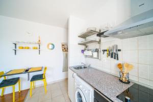 Violet Red Yellow Apartments