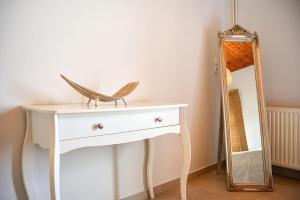 Gaios Hill Studio by PaxosRetreats