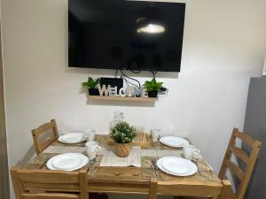 JAMMS Suite Shore Residences MAll of Asia