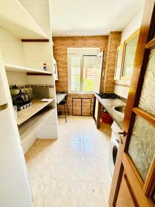 Centro apartamento con 2 camas de matrimonio y Aire Acondicionado