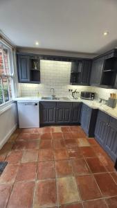 Beautiful 5BR Georgian house