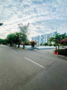 UrbanEdge Negombo Resort Apartment