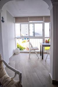 Costa Libertad, Mesa del mar