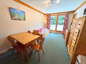 Appartement Les Menuires, 2 pièces, 6 personnes - FR-1-452-111