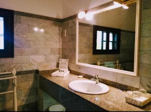 Woburn Apartments 5C