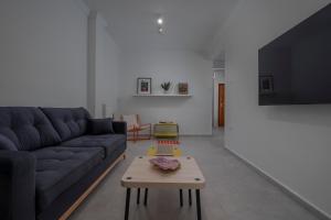 Angels Urban Up-ART-ment