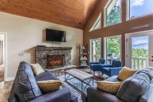 Smoky Mtn Escape, Near GSMNP, Bryson City, and Sylva