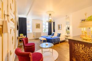 B&B / Chambres d'hotes LA SUITE de NOTRE DAME au pied du CHATEAU FORT : photos des chambres