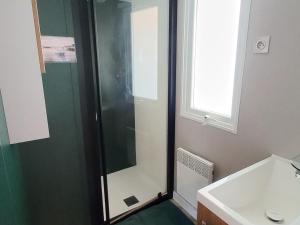 En bord deau - charmant Mobil-home climatisé - Cap ferret