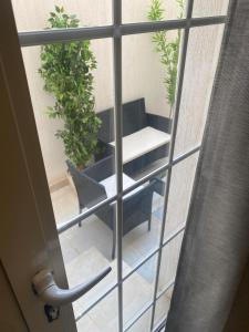 Beautiful apartment with private balcony-1