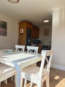 Oceanfront Gem Overlooking Cobh