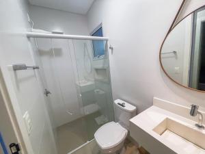 Ap com piscina privada 400m da praia de Palmas - 0163