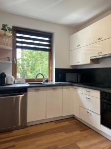 Apartament Sara z balkonem