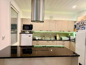 Stylish and Spacious House in Vantaa