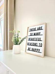 Cobh Retreat Sea & Cathedral Views