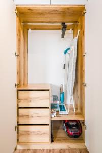 Partynice Apt - Parking & Balcony - by Rentujemy