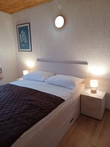 Guesthouse Murter 125