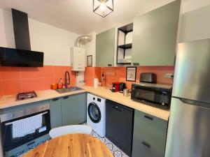 Confort et Verdure 2 Pièces Moderne avec Parking à Domont by Immo Kit Bnb