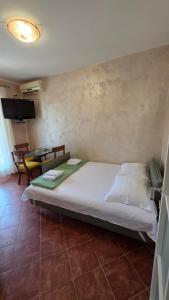 LAV Apartments