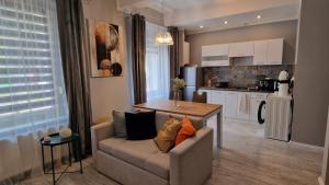 Studio Ekspres - ekspresem do miasta