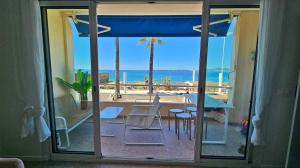 Deux pièces cosy, front de mer, terrasse et 2 SdB