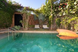 Villa centre Marrakech piscine sans vis-à-vis et Jacuzzi
