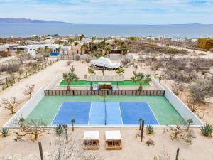 New 5BR-6BTH Lap Pool, Pickleball, Jacuzzi Sauna ,Cold Plunge, Gym, Bocce