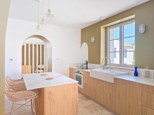 Feet in the water, 100 m from the city center